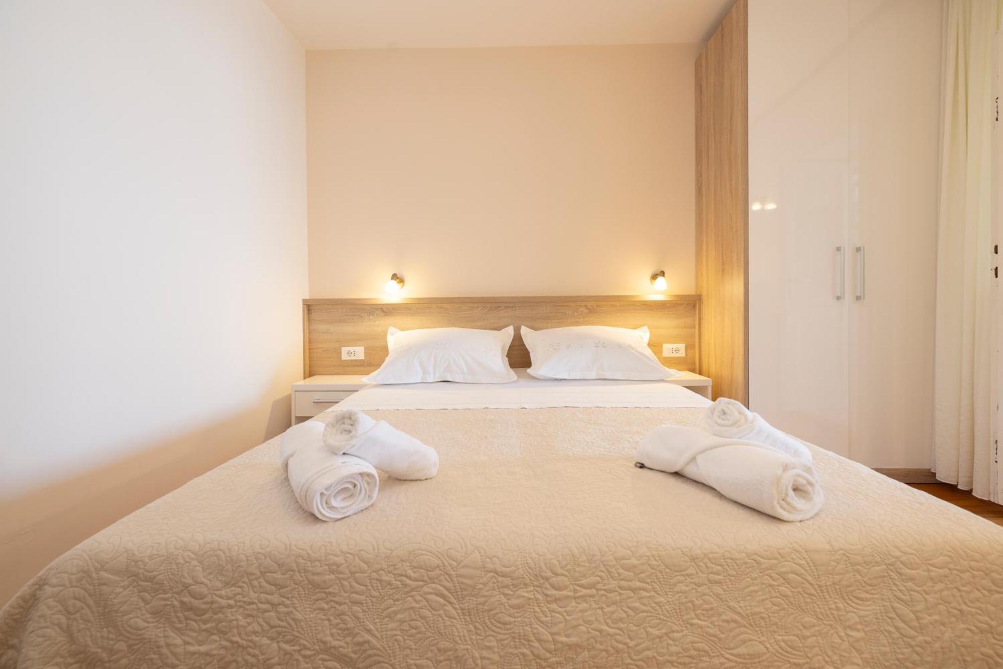 Apartmans Lale Brela Εξωτερικό φωτογραφία